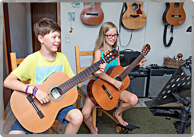 Gitarrenlehrer Kinder